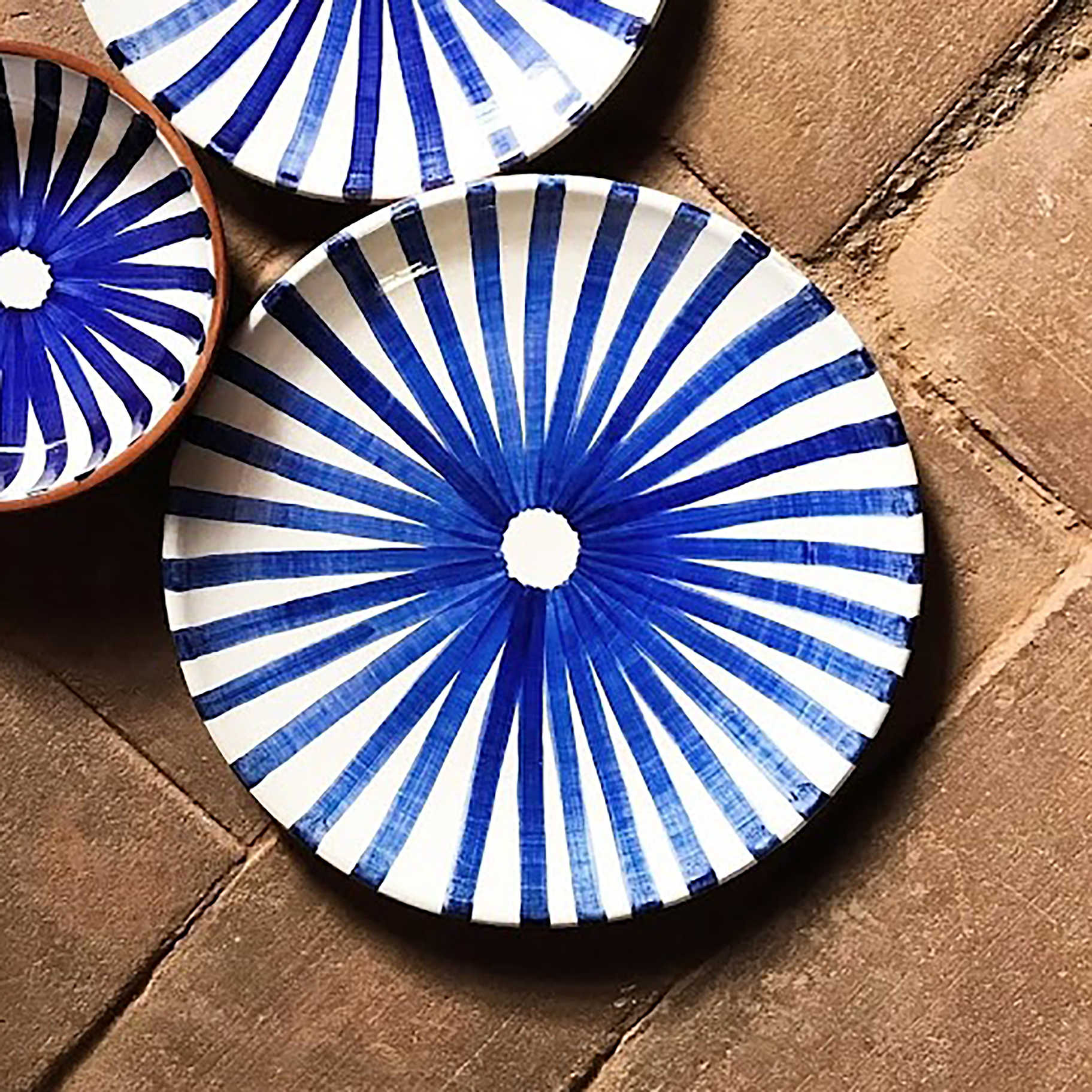 Terracotta Ray Dinner Plate | Blue